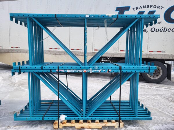 Patte (Model RR) 36¨X11'4'' (Racking Turquoise)